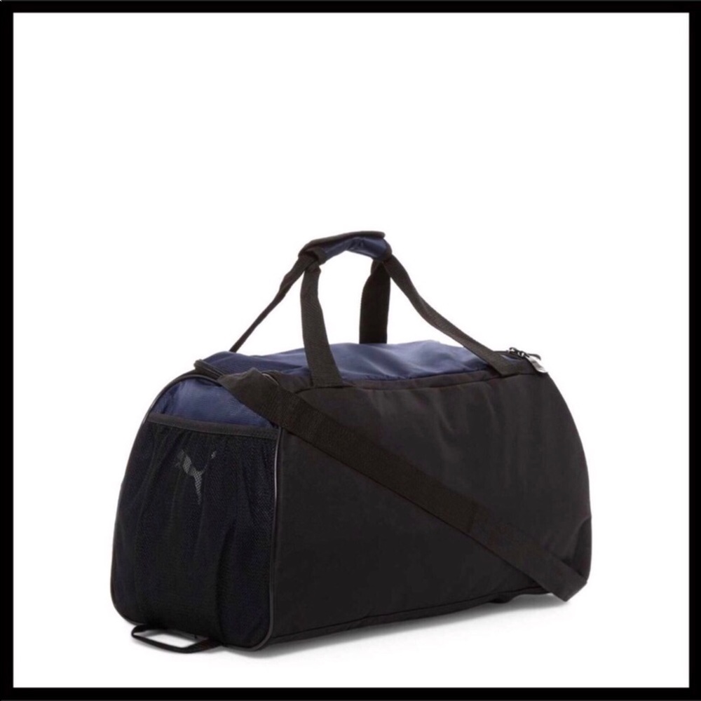 PUMA LOGO LARGE DUFFEL TRAVEL BAG - Picture 5 of 7